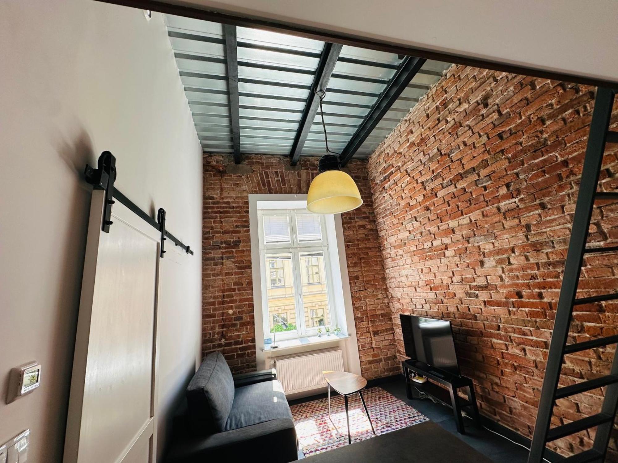Antique Old Town Apartament